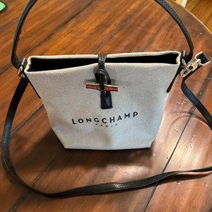 Authentic Longchamp Roseau Bucket bag  Small